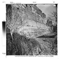 12-f-29_637_27.jpg