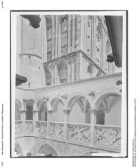44-c-9_7122_8.jpg