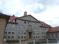 BAR-ABebel34-Schule-2010.jpg