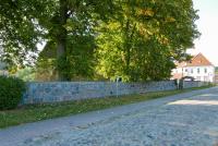 BAR-Chorin-Mittelreihe9-Einfriedung-BRi-2023.jpg