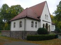 BAR-Wandlitz-Friedhof-Kapelle-IR-2020.jpg