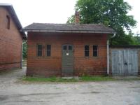 EE-Hohenleipisch-Bhf-Toilettenhs-SG-2013.jpg