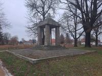 HVL-Falkensee-Freimuthstr-Gefallenendenkmal-CH-2023.jpg