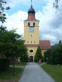 HVL-Gruenefeld-Dorfkirche-MB-2015.jpg