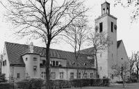Kirchmoeser-BRB-West-Siedl-Kirche-Topo2-1995.jpg