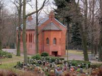 LDS-Lueben-Hauptfrdhf-Kapelle-IA-2012.jpg