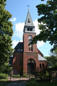 OHV-Schildow-Dorfkirche-MM-2012.jpg