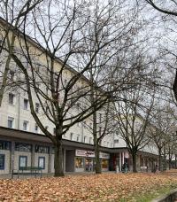 P-AmKanal-Ladenzeile1-CO-2021.jpg