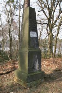 SPN-GoehleSeeObelisk-DH-2010.jpg