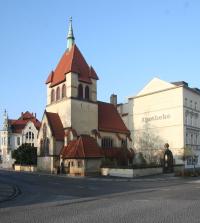 SPN-Gub-Straupitzstr-Kirche-1_DH_2010.jpg