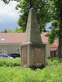 TF-Zossen-AmKietz-Ehrenmal-MC-2022.jpg