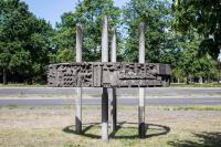 UM-Schwedt-Lindenallee-Skulptur-DS-2021.jpg